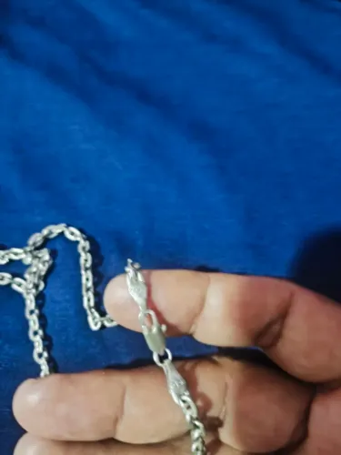 cordão de prata e pulseira 