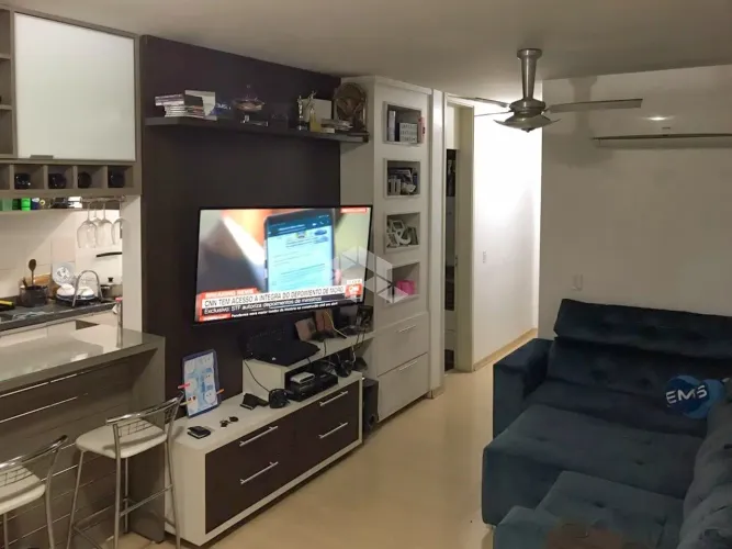 Apartamento 3 quartos/dormitórios à venda , piscina privativa, pátio, suíte, sacada, churr