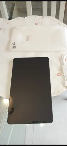 Tablet Samsung a11 4g/64 sem riscos. Usado 2 vezes.