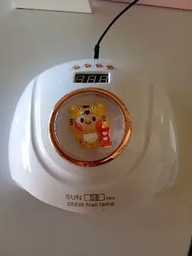 Cabine UV de bichinho