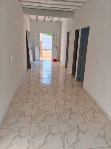 Vendo uma casa na rua da jaqueira