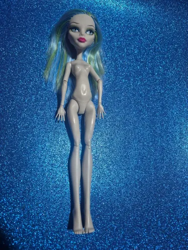 Monster high ghoulia roller maze