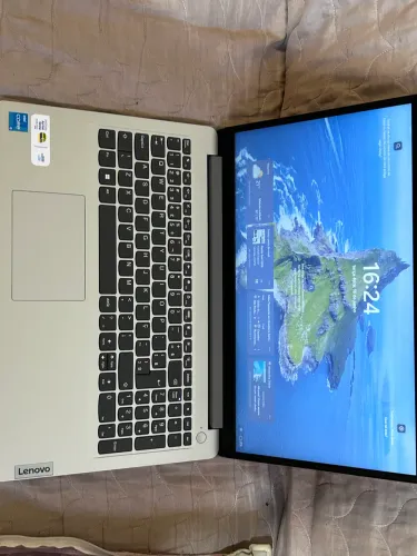 ? Notebook Lenovo IdeaPad 1i 15IRU7 - Excelente estado!