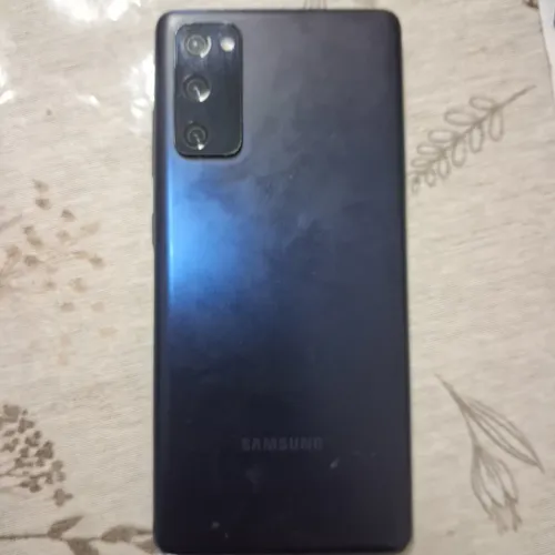 Celular s 20 sansung 