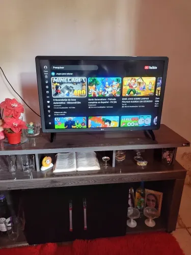 Vendo essa tv smart de 32 polegadas funcionando perfeitamente da LG