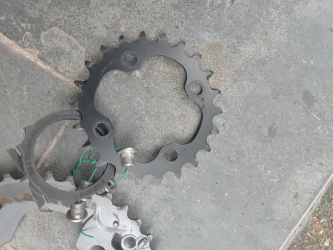 Coroa dianteira shimano ax 22 dentes