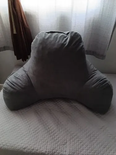 Almofada para assistir TV