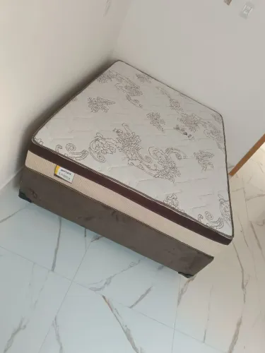 Cama casal com colchão biflex