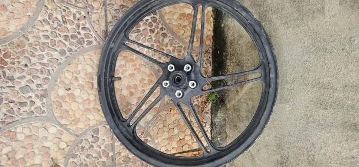Roda honda titan 150 / 160 original 