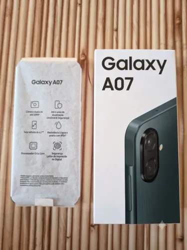 Samsung A07 256GB / 8 RAM Sapphire Green NOVO NA CAIXA ABERTO APENAS PARA CONFERÊNCIA