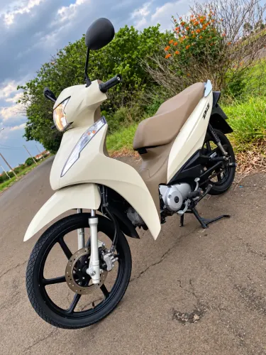 HONDA BIZ 125 EX 2018 - COMPLETA