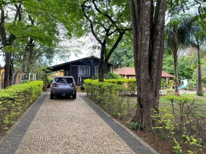 Chácara à venda em Hortolândia, Chácara Recreio Alvorada, com 3 quartos, com 3700 m²