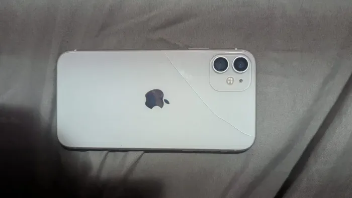 iPhone 11 64gb 