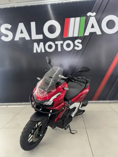Honda ADV 160 2025