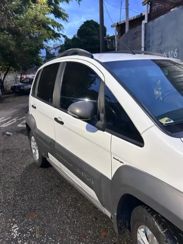 Fiat Idea Adv./ Adv.lock.dualogic 1.8 Flex 5P 2014
