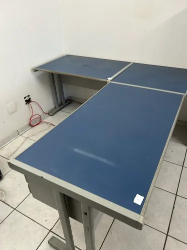 Mesa escritório em L