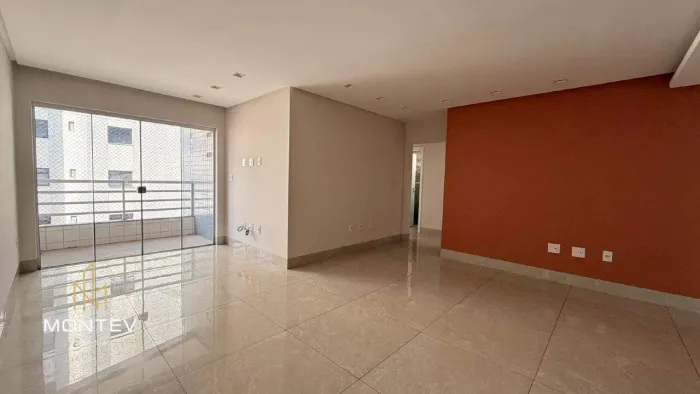 Apartamento à venda, 3 quartos, 1 suíte, 2 vagas, Centro - Divinópolis/MG