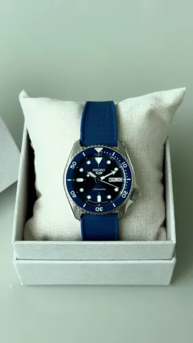 Seiko 5 sports SRPL77