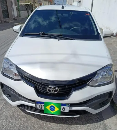 Toyota Etios X Plus 1.5 Flex 16V 5P Mec. 2021