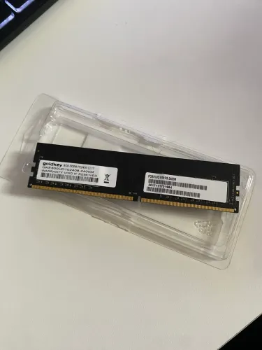Memória RAM DDR4 8gb 2400MHz