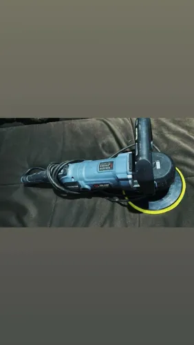 Vendo politriz nova com produtos de brinde aceito proposta 700