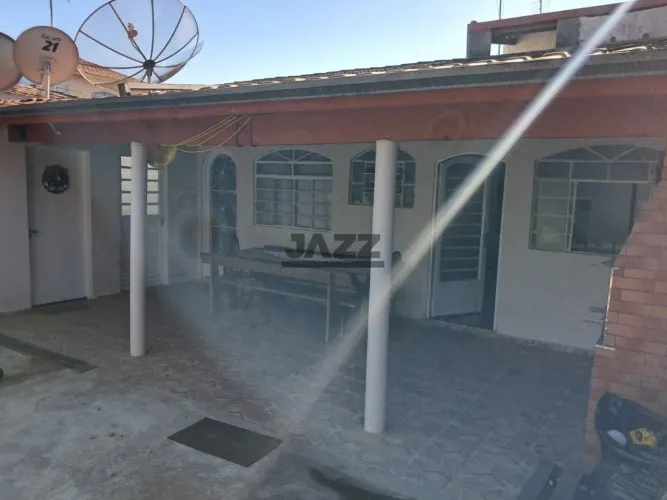 Mini Chácara à Venda ao Lado do Vila Branca - Conforto, Natureza e Privacidade