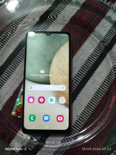 Vendo celular Samsung Galaxy A12 64g