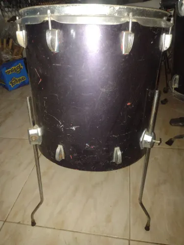 Surdo pinguim 70