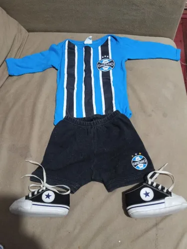 Roupa pra bebe RN do grêmio