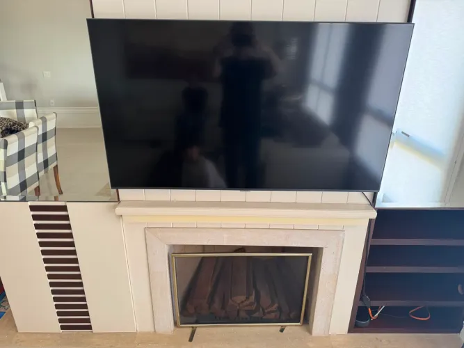 Smart TV Samsung UN50AU7700G (modelo Crystal UHD 4K)