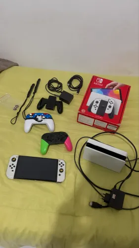Nintendo Switch OLED Completo - Excelente Estado!