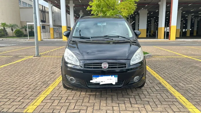 Fiat Idea Essence 1.6 Flex 16V 5P 2011
