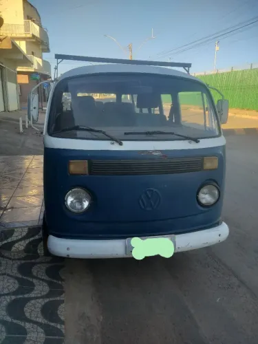 Volkswagen Kombi Standard/ Luxo/ Serie Prata 1986