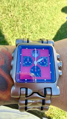 ? Minute Machine Red ?