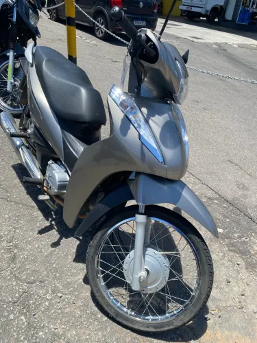Honda Biz 110i 2024 ( shalom veículos )
