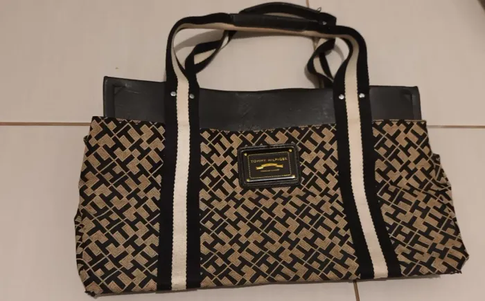 Bolsa Tommy Hilfiger 