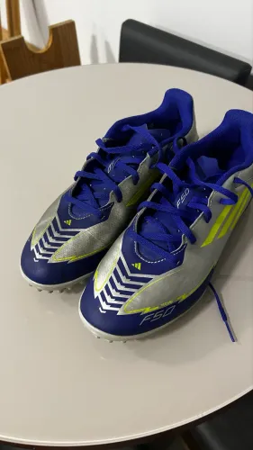Chuteira Society adidas F50