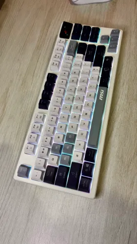 Teclado Mecânico Gamer MSI Forge GK600 TKL Wireless