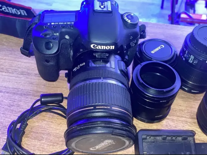 CANON COMPLETO | 7D + 18-55MM + 50MM f/1.8 + 75-300MM