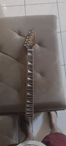 Braço de Guitarra