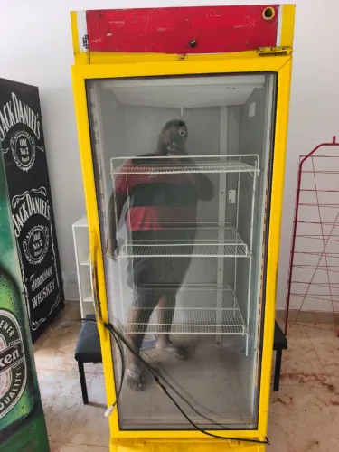 Vendo equipamentos para distribuidora de bebidas!!