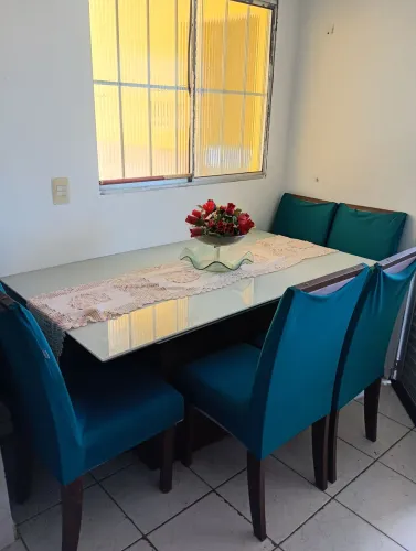 Mesa 6 cadeiras