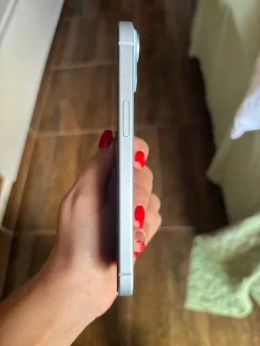 Vendo iphone 15 azul