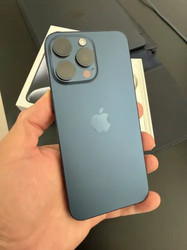 iPhone 15 Pro Max de 256gb (impecável) 6 meses de garantia