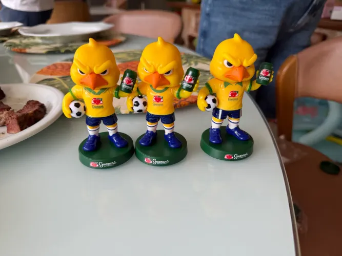 Colecionável guaraná - canarinho 