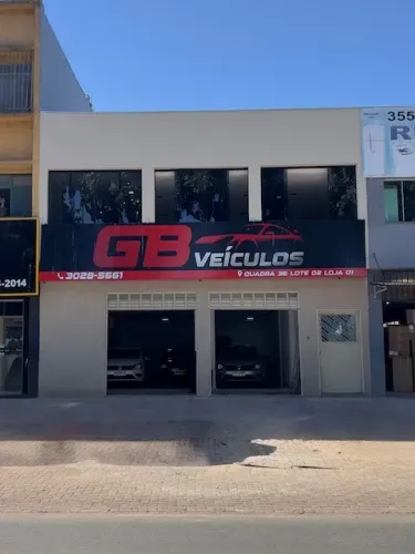 Aluga-se sobreloja (andar inteiro) de 140m² no pistão do setor sul do Gama