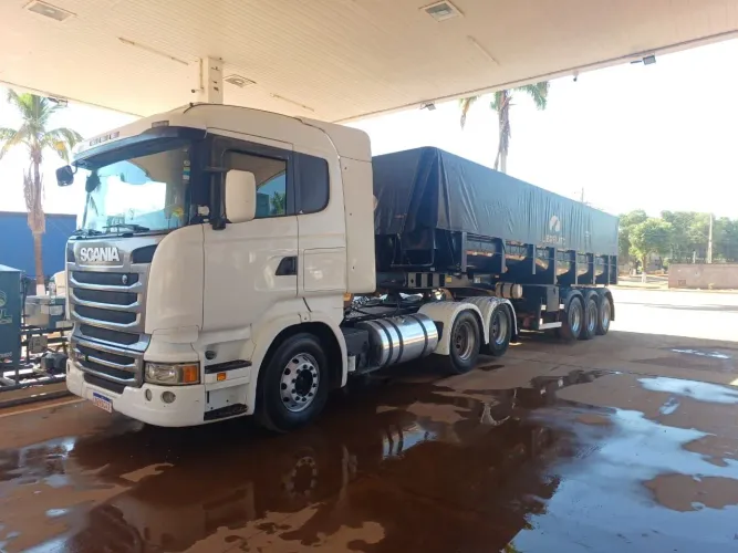 Scania/R 440 A 6x2. / Carreta SR/Guerra g4e140