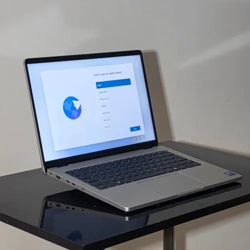 Notebook Dell Core Ultra 7 (i7 16°) + 32gb ram ddr5 + 512gb nvme | Troco e parcelo