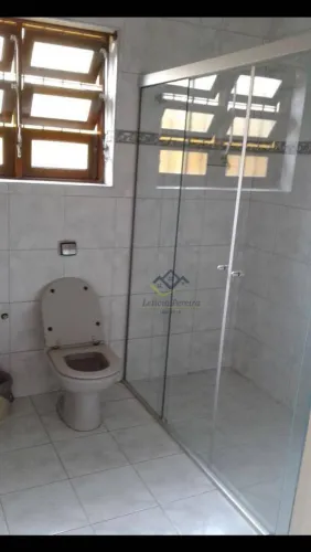 Sobrado com 3 quartos à venda, 197 m² por R$ 650.000 - Vila Figueira - Suzano/SP