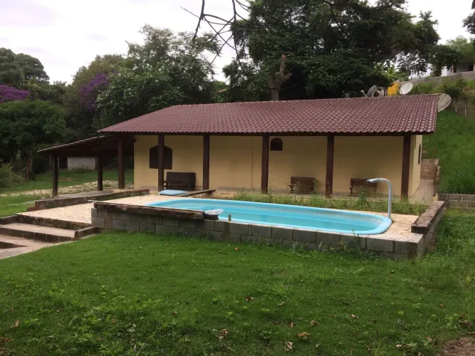Lindo Sitio para venda ou permuta para galpão/ barracão